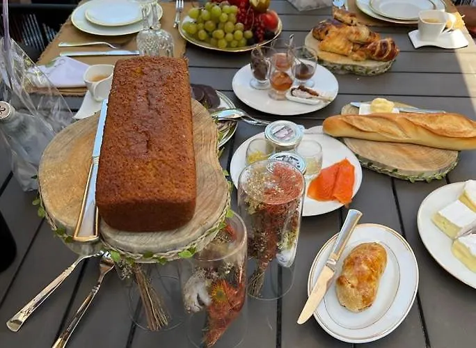 La Bastide Du Laizon & *