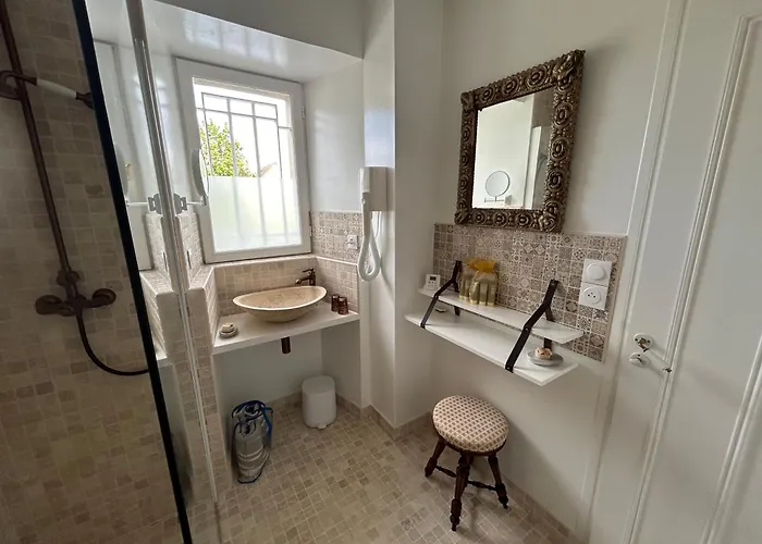 La Bastide Du Laizon & *