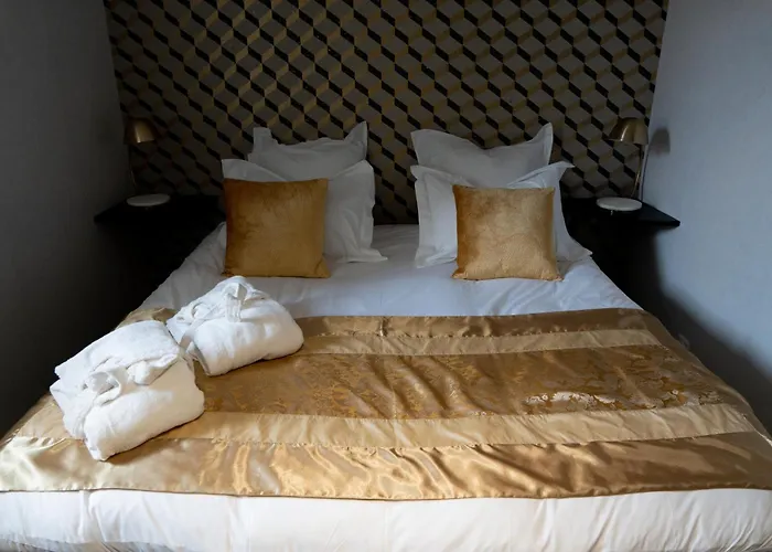 Oda ve Kahvaltı La Bastide Du Laizon & *